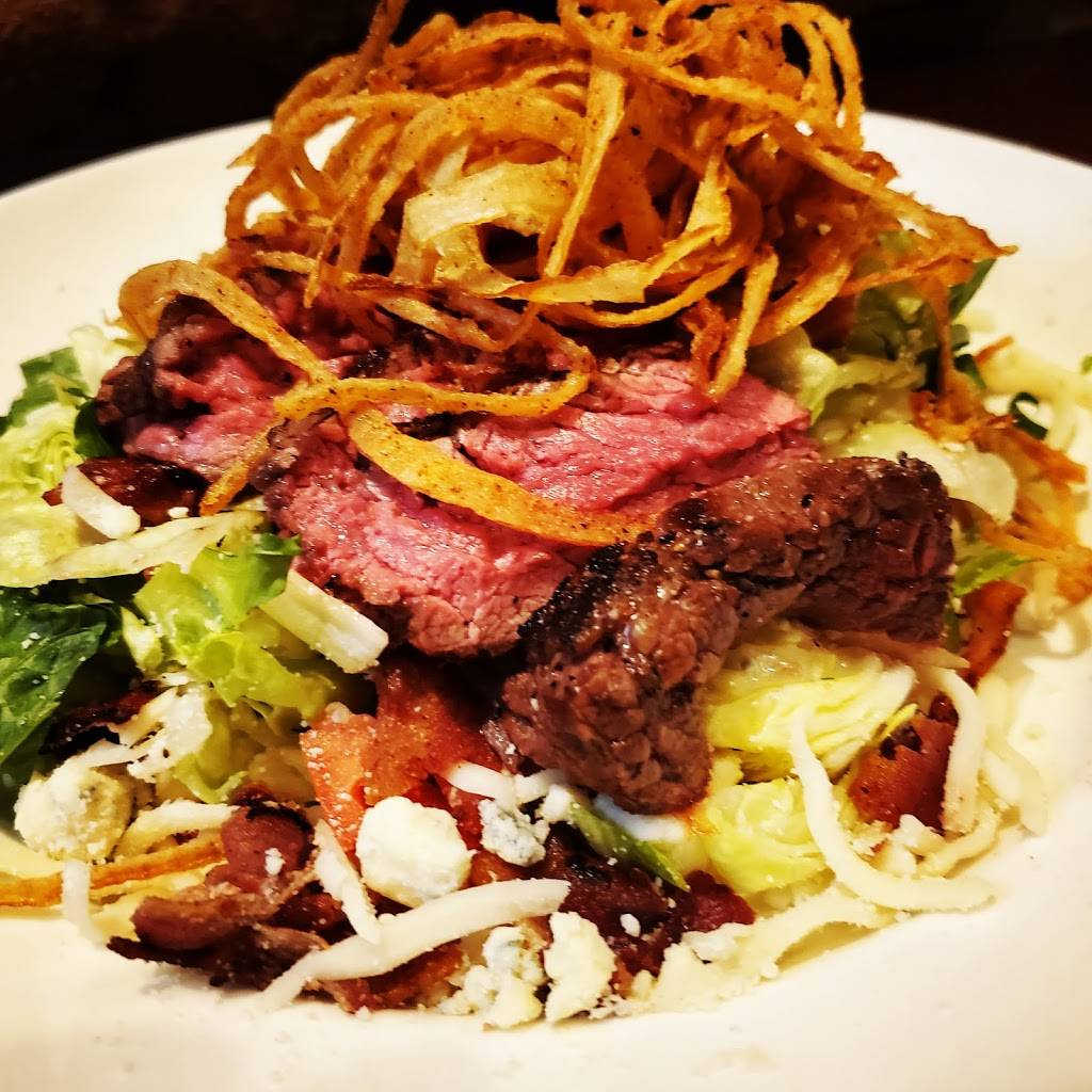 Solidays Restaurant | restaurant | 6935 Ward Rd, Niagara Falls, NY 14304, USA | 7165242665 OR +1 716-524-2665