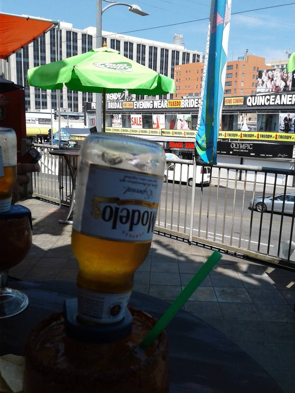 Baby Lobster | restaurant | 1001 Maple Ave, Los Angeles, CA 90015, USA | 2137470605 OR +1 213-747-0605