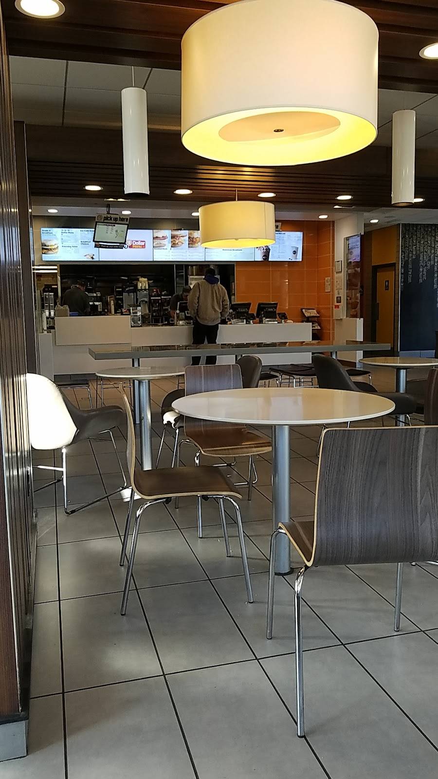 McDonalds | cafe | 5775 Asheville Hwy, Hendersonville, NC 28791, USA | 8286843931 OR +1 828-684-3931