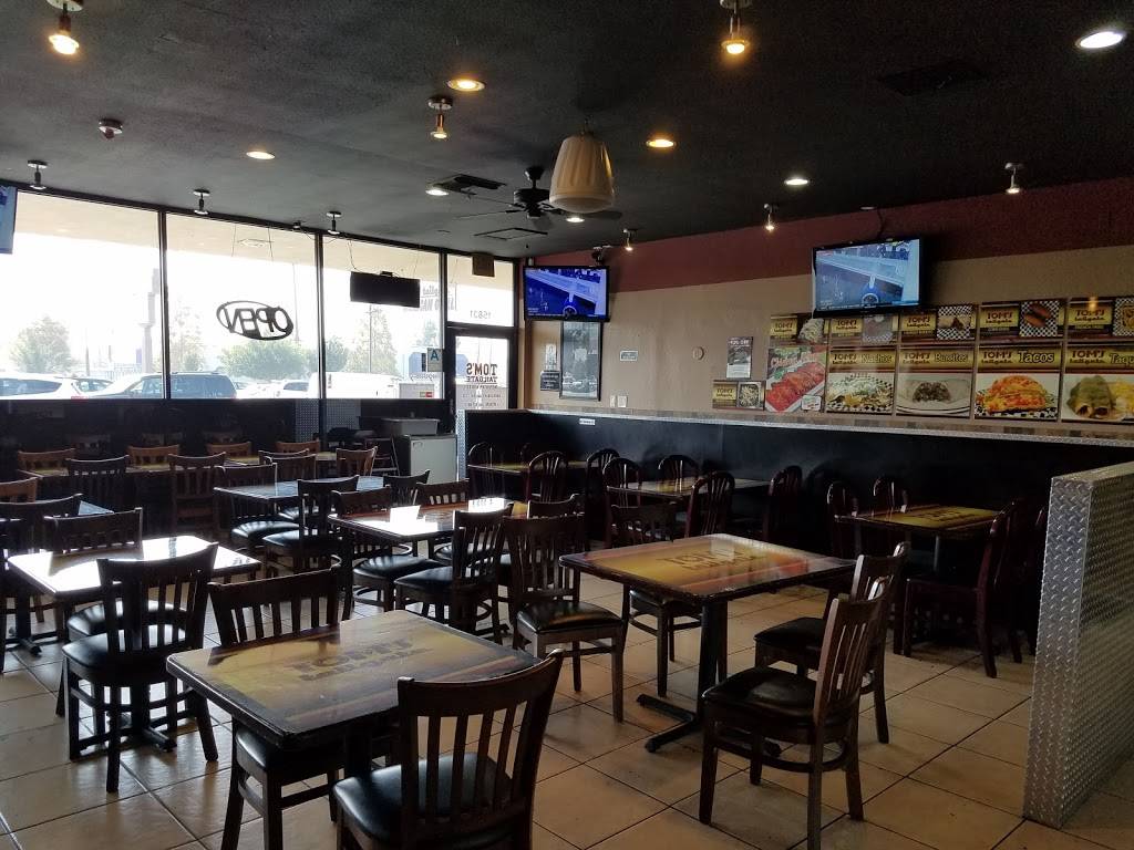 Tom’s Tailgate | restaurant | 15831 Imperial Hwy, La Mirada, CA 90638, USA | 5629477733 OR +1 562-947-7733