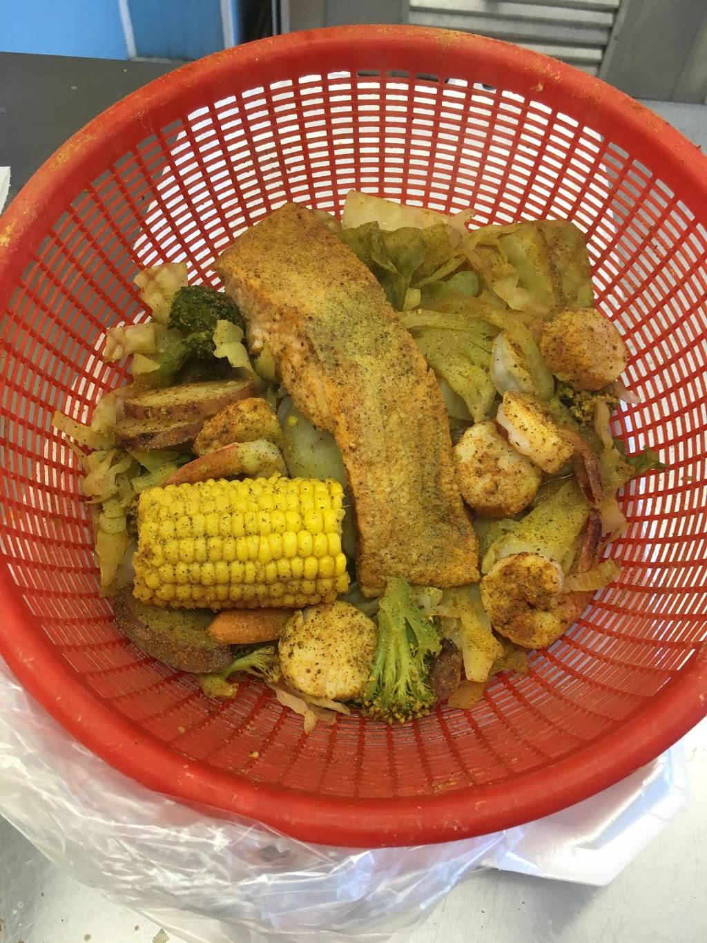 NY Supreme Steamers | restaurant | 1047 Murchison Rd #108, Fayetteville, NC 28301, USA | 9103392314 OR +1 910-339-2314