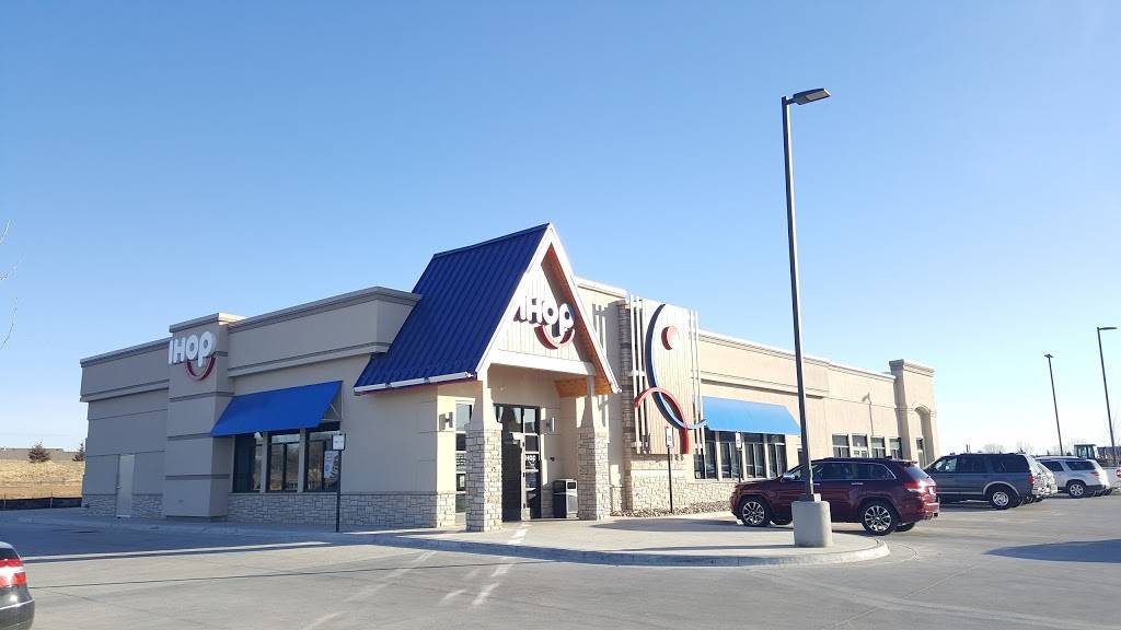 IHOP | restaurant | 3204 N Maize Rd, Wichita, KS 67205, USA | 3169282280 OR +1 316-928-2280