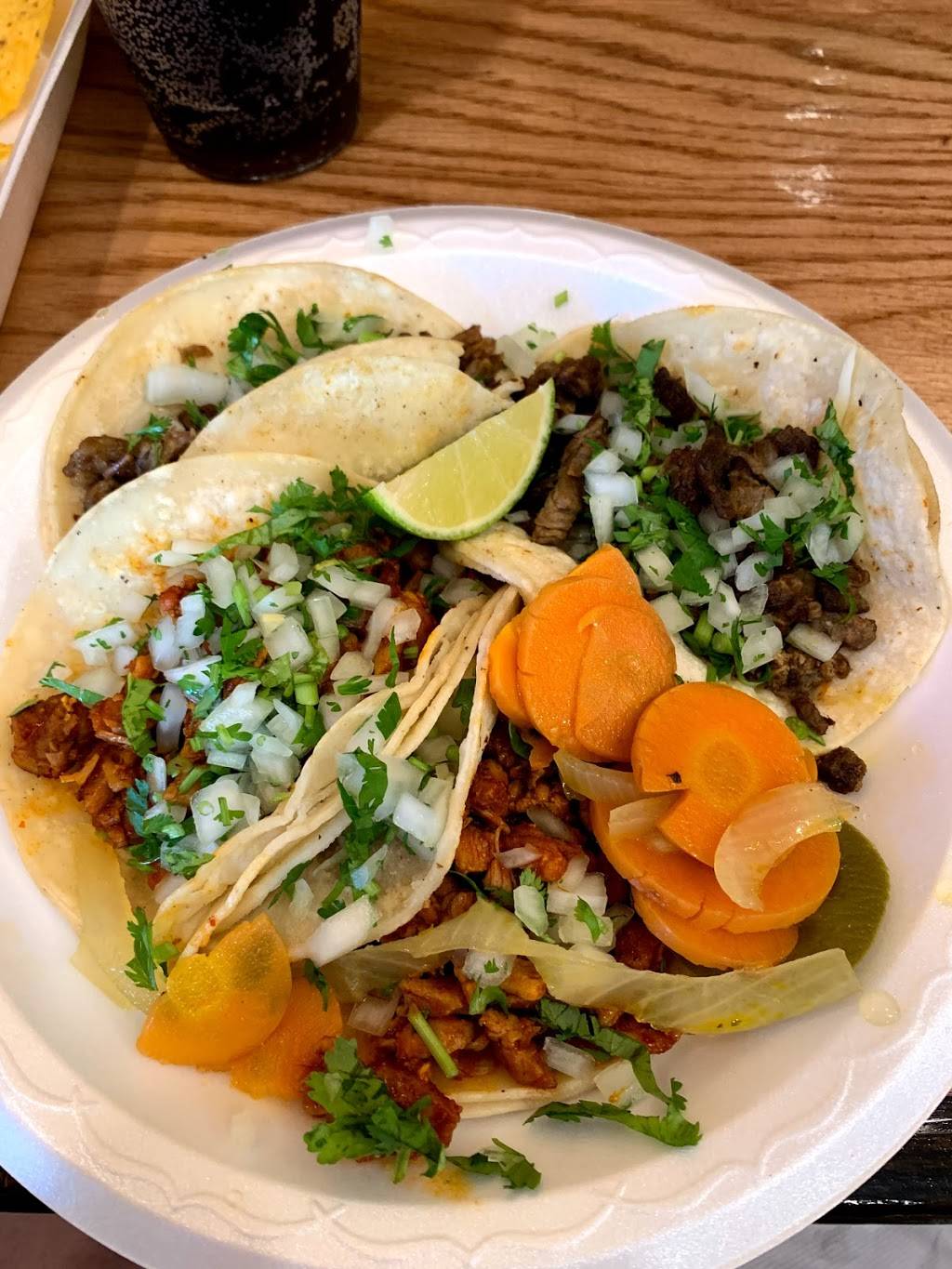 Taqueria El Cazador | restaurant | 3414 Governors Dr SW, Huntsville, AL 35805, USA | 2566988682 OR +1 256-698-8682