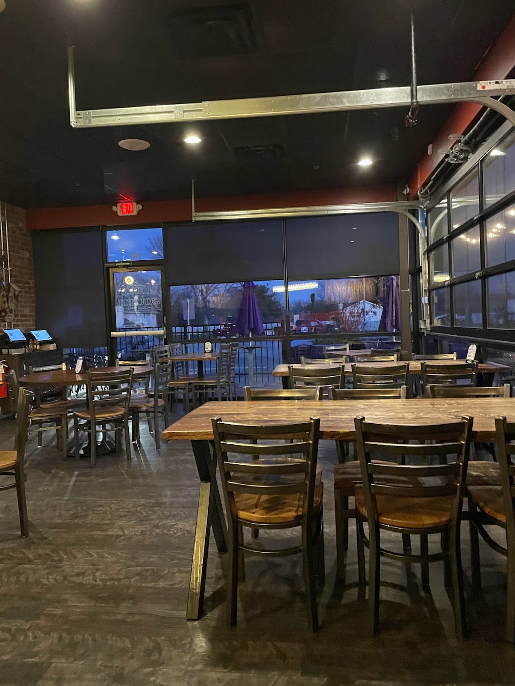 Mouth of The South | restaurant | 16909 Lakeside Hills Plaza, Omaha, NE 68130, USA | 5313755399 OR +1 531-375-5399