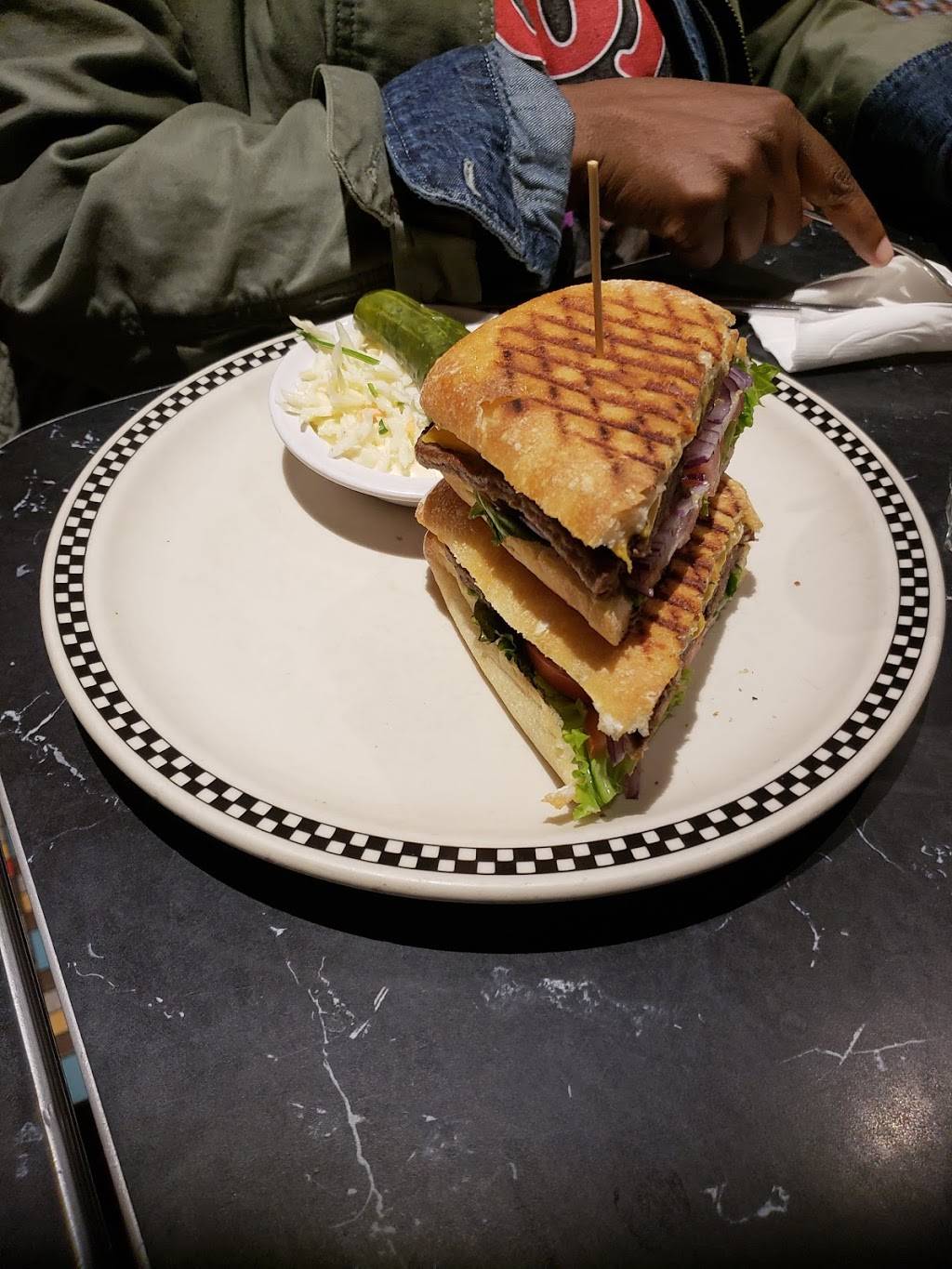 The Stamford Diner | restaurant | 135 Harvard Ave, Stamford, CT 06902, USA | 2033487000 OR +1 203-348-7000