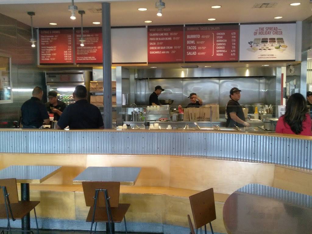 Chipotle Mexican Grill | restaurant | 22379 El Toro Rd, Lake Forest, CA 92630, USA | 9498309091 OR +1 949-830-9091