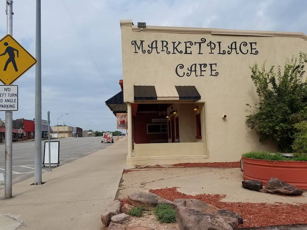 Marketplace of Meeker | restaurant | 602 Carl Hubbell Blvd, Meeker, OK 74855, USA | 4052793333 OR +1 405-279-3333