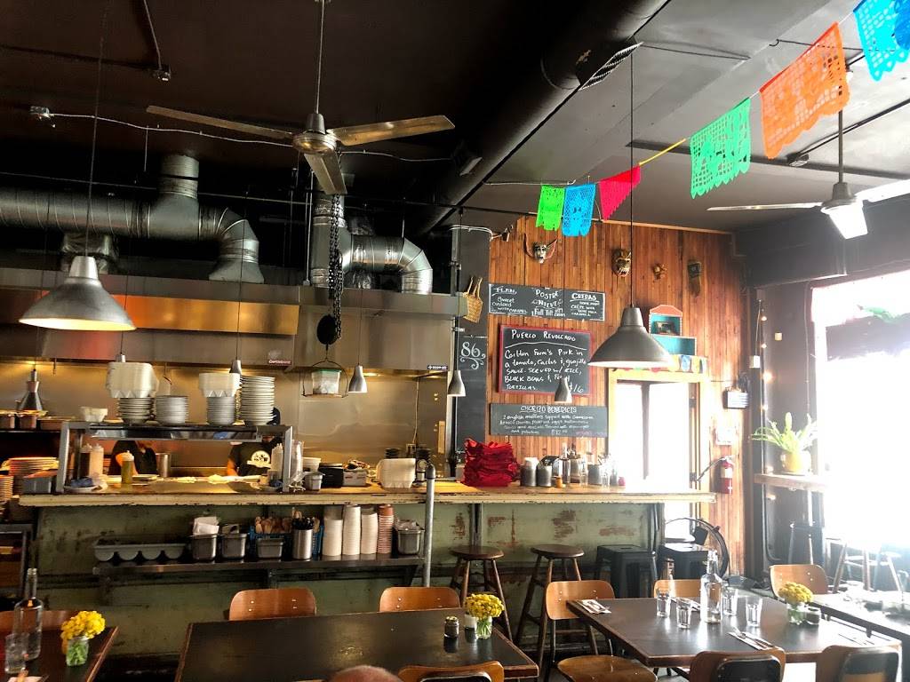 Fonda La Catrina | restaurant | 5905 Airport Way S, Seattle, WA 98108, USA | 2067672787 OR +1 206-767-2787