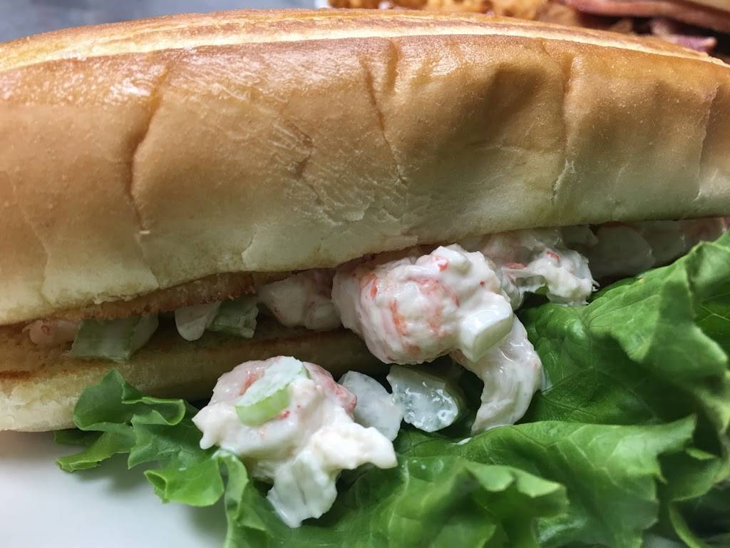 T & R Junction | restaurant | 104 N Peters St, Garrett, IN 46738, USA | 2605539023 OR +1 260-553-9023