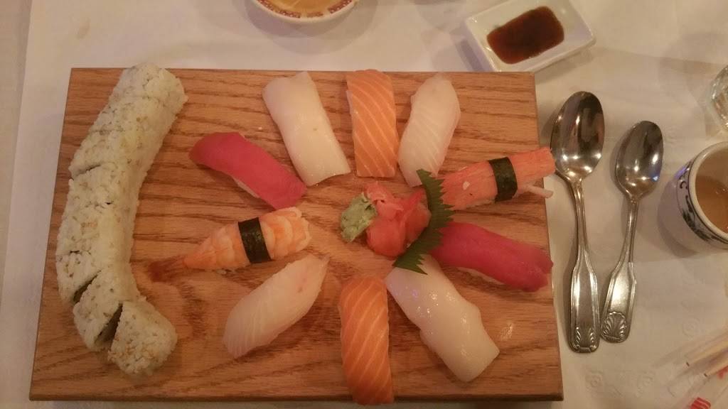 Chef Chans Restaurant | restaurant | 300 White Horse Rd E # 4, Voorhees Township, NJ 08043, USA | 8567836161 OR +1 856-783-6161