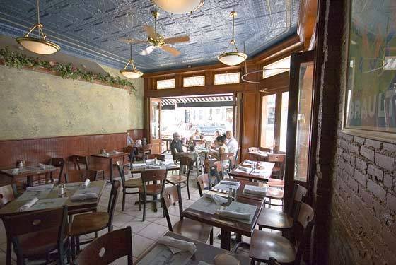 Johnny Macks Bar & Grill | restaurant | 1114 8th Ave, Brooklyn, NY 11215, USA | 7188327961 OR +1 718-832-7961