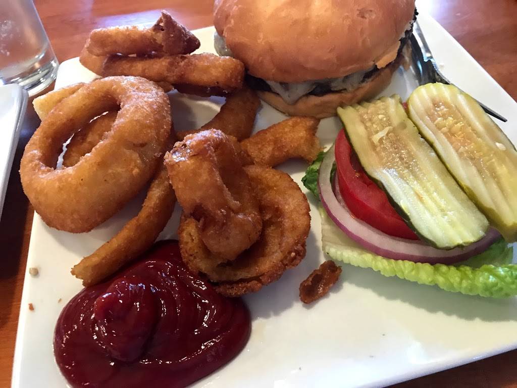 North Cascade Sports Bar | restaurant | 31439 WA-20, Lyman, WA 98263, USA | 3606305098 OR +1 360-630-5098