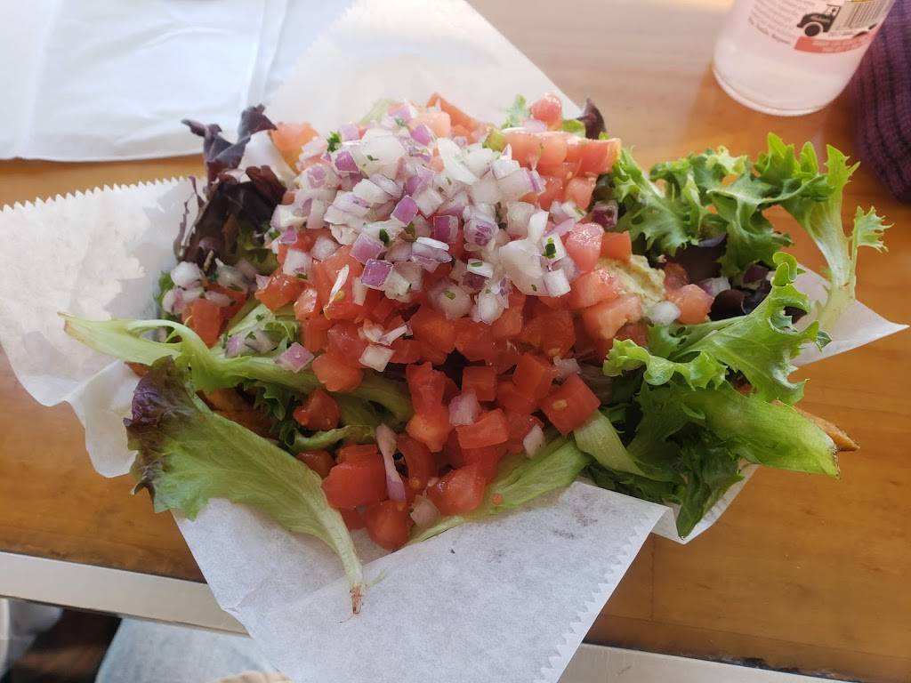 The Gyro Spot | restaurant | 1073 Elm St, Manchester, NH 03101, USA | 6032183869 OR +1 603-218-3869