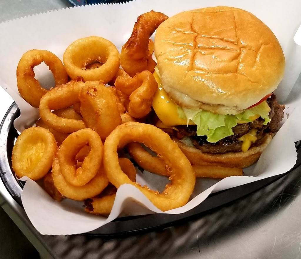 TJS Restaurant | restaurant | 113 Shaker Ln, Saltville, VA 24370, USA | 2764969024 OR +1 276-496-9024