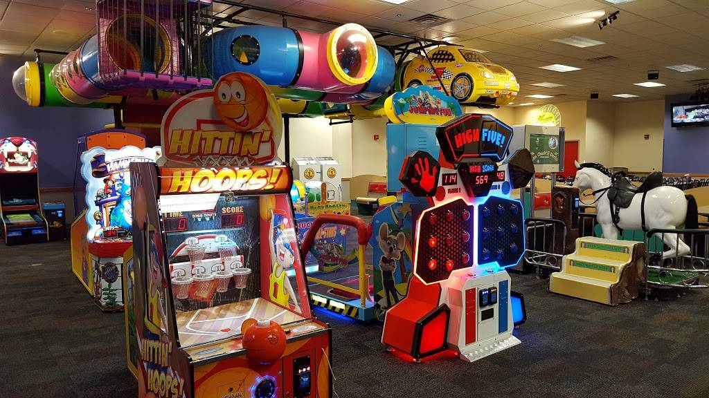 Chuck E. Cheese | restaurant | 1525 S Willow St, Manchester, NH 03103, USA | 6036224488 OR +1 603-622-4488