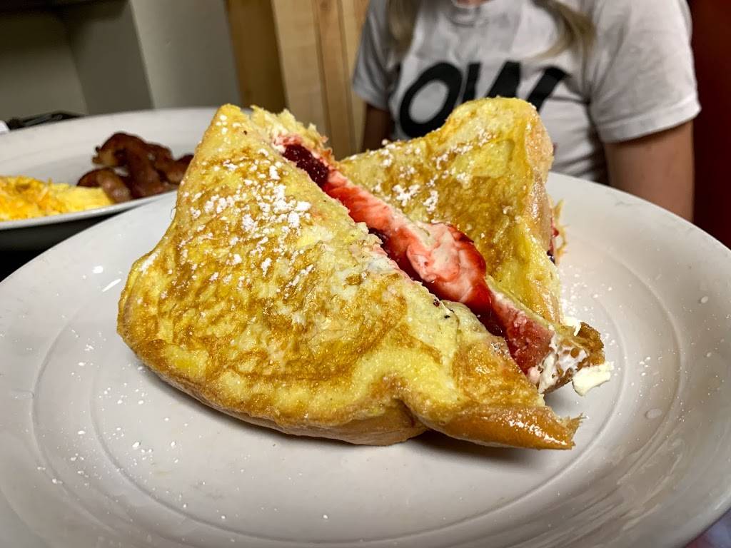 Chuck Wagon Home Cooking | restaurant | 60 E Main St, Apopka, FL 32703, USA | 4078861233 OR +1 407-886-1233