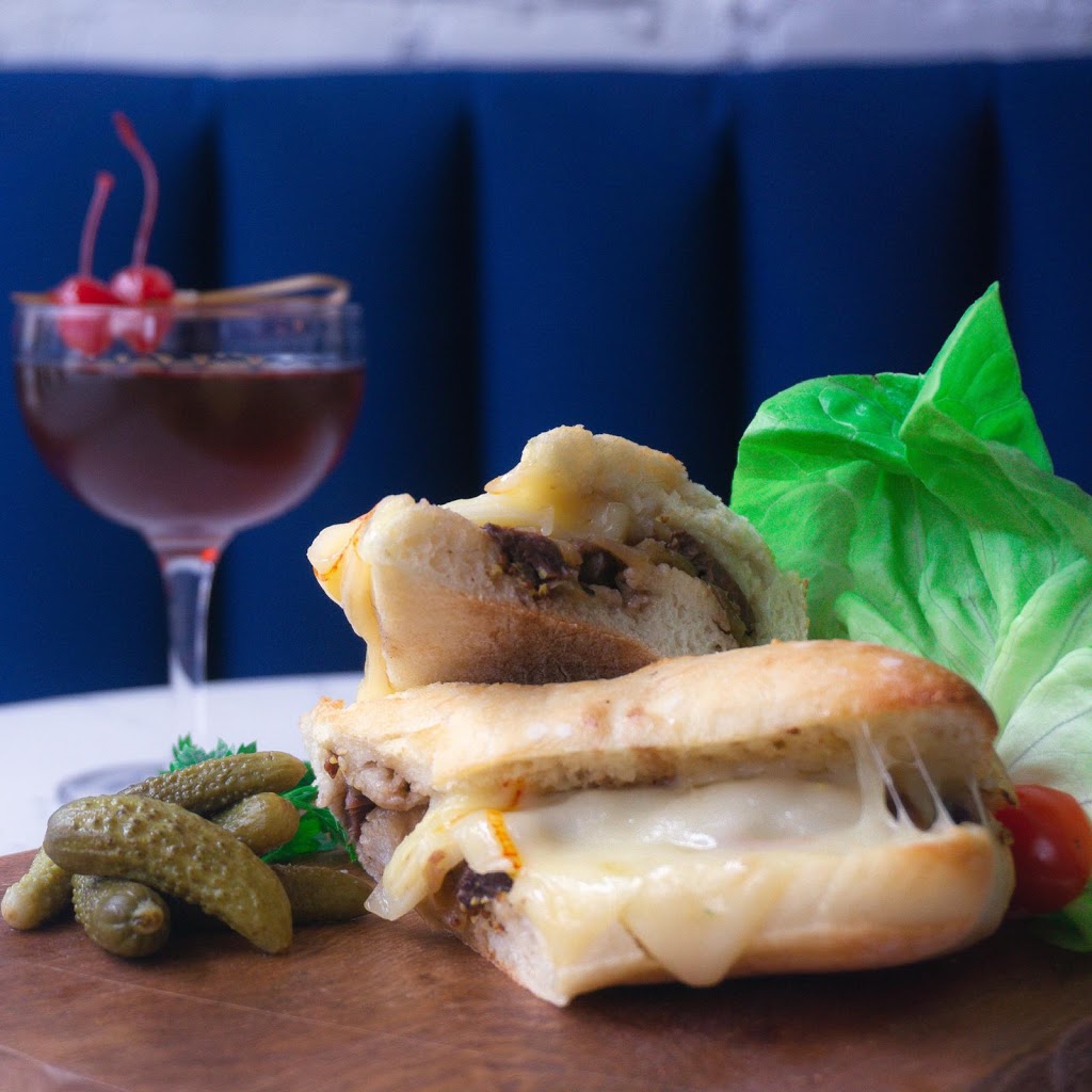 Petit Robert Bistro | restaurant | 02118, 480 Columbus Ave, Boston, MA 02118, USA | 6178670600 OR +1 617-867-0600