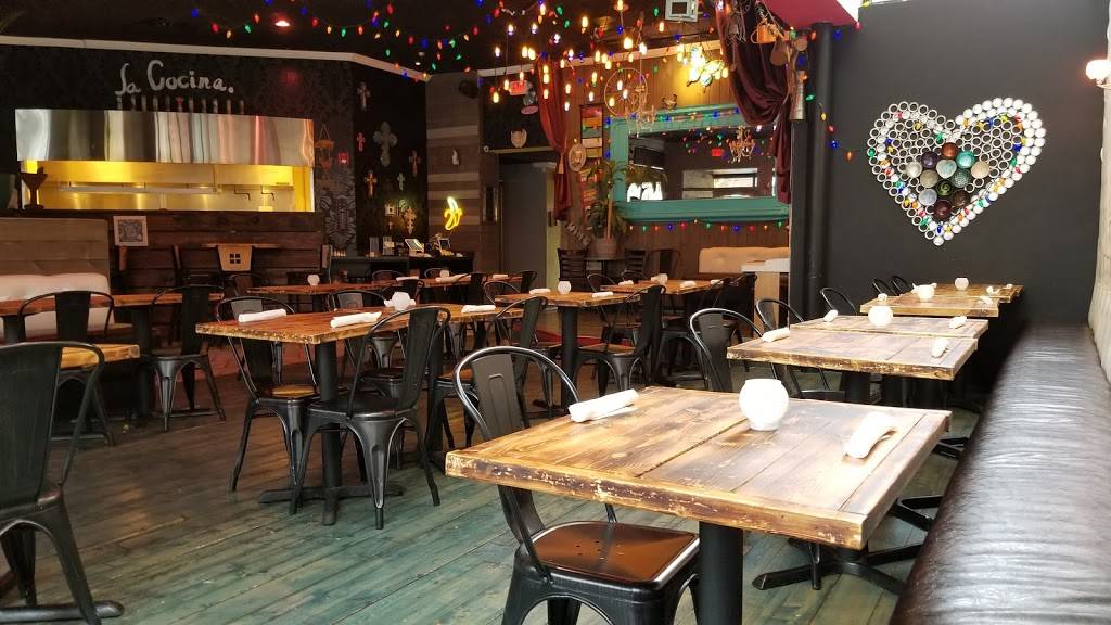 Barroco | restaurant | 12718 Larchmere Blvd, Cleveland, OH 44120, USA | 2169389301 OR +1 216-938-9301