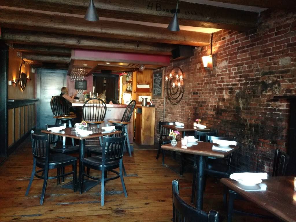 Black Trumpet | restaurant | 29 Ceres St, Portsmouth, NH 03801, USA | 6034310887 OR +1 603-431-0887