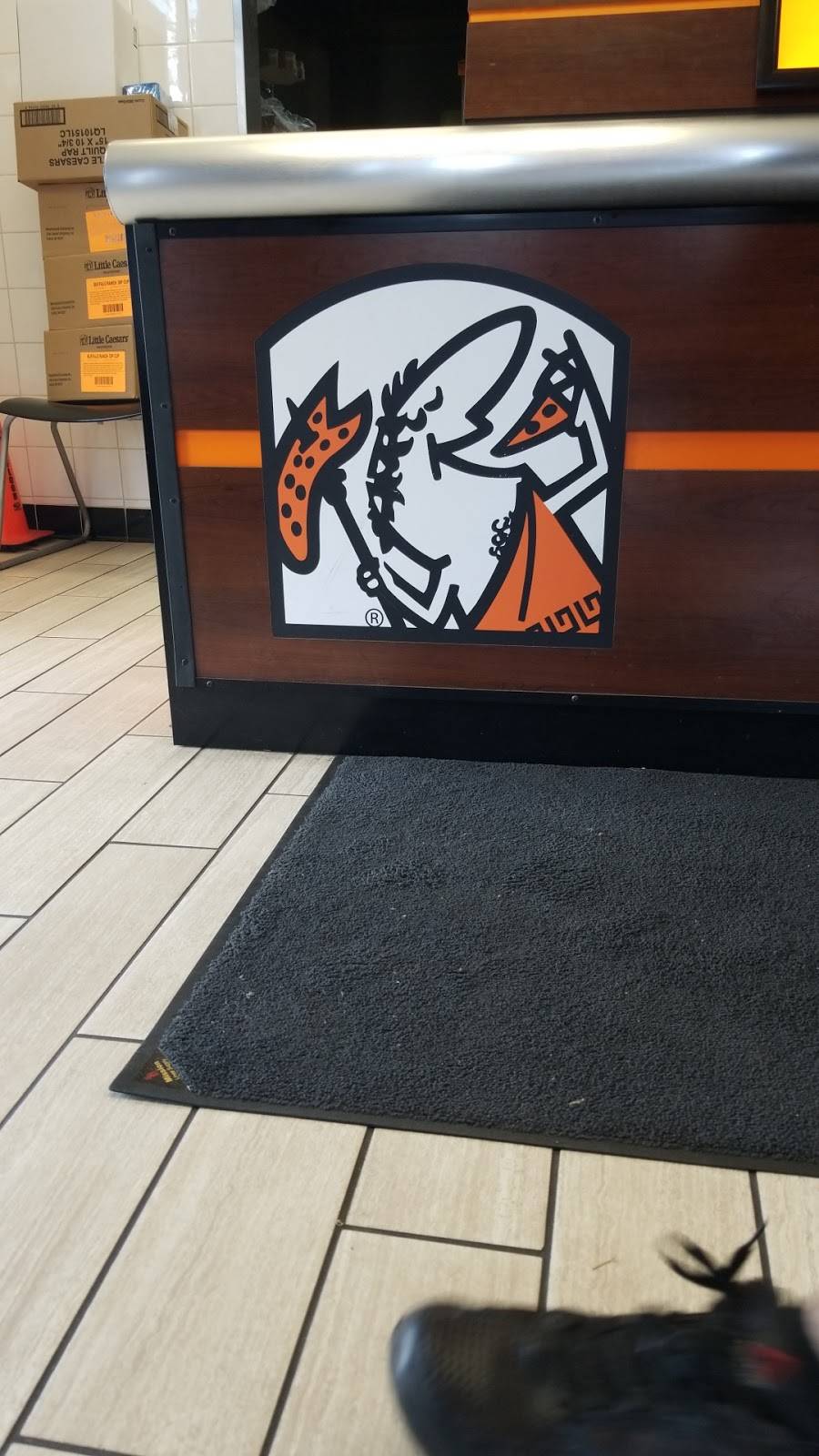 Little Caesars Pizza | meal takeaway | 118 W East Ave, Chico, CA 95926, USA | 5308945707 OR +1 530-894-5707