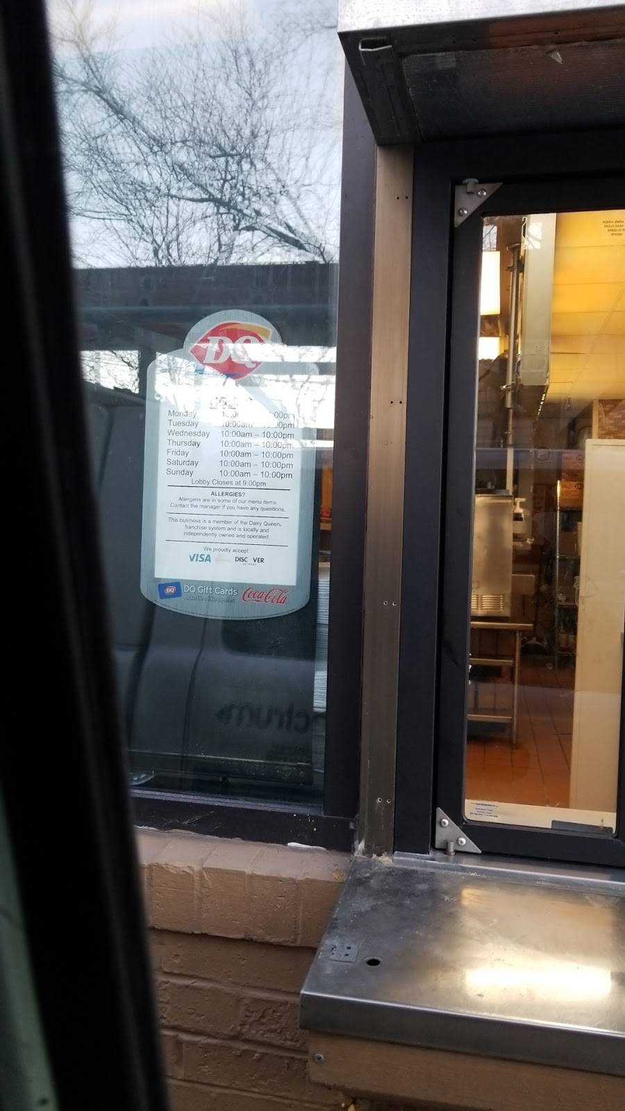 Dairy Queen | restaurant | 6520 W North Ave, Wauwatosa, WI 53213, USA | 4144310510 OR +1 414-431-0510