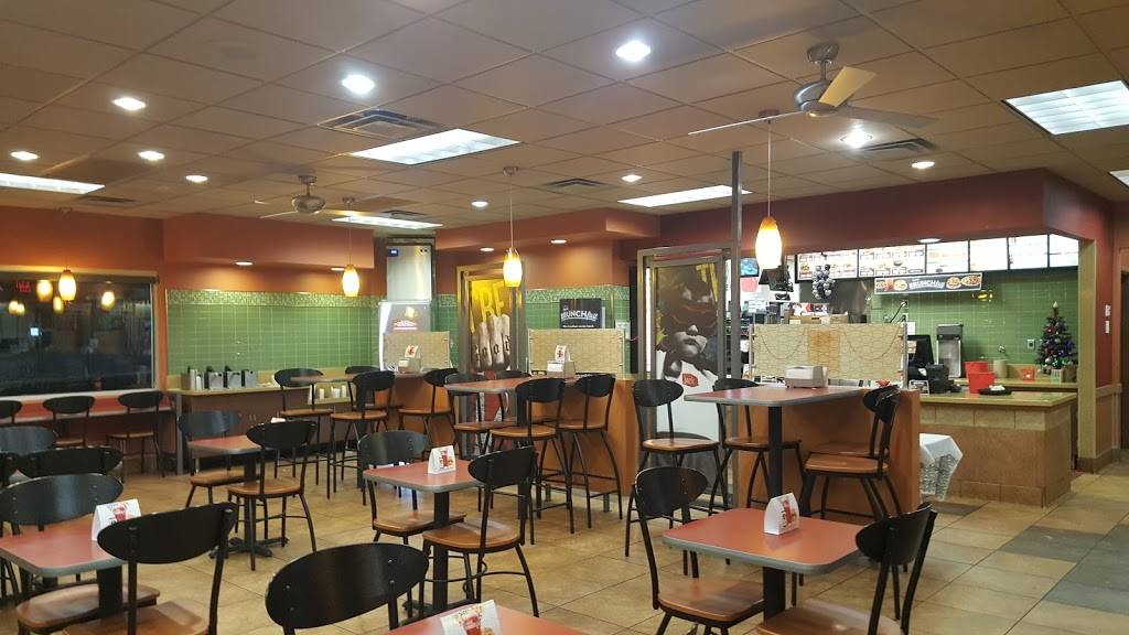 Jack in the Box | restaurant | 10014 S Memorial Dr E, Tulsa, OK 74133, USA | 9182984501 OR +1 918-298-4501