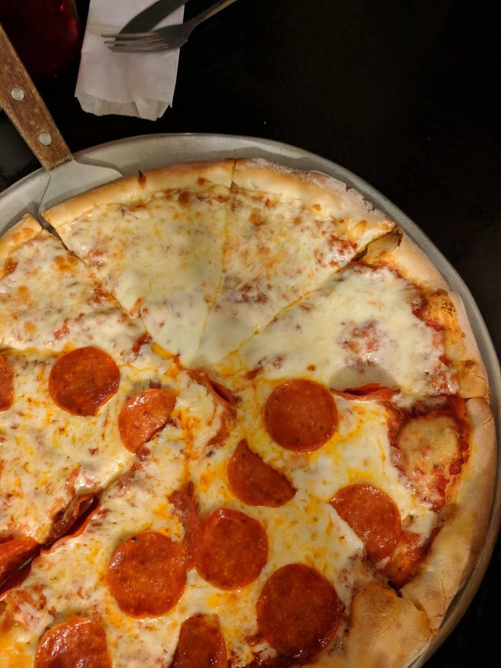 Sicilys | restaurant | 108 Glen Bailey Dr, West Memphis, AR 72301, USA | 8707353491 OR +1 870-735-3491