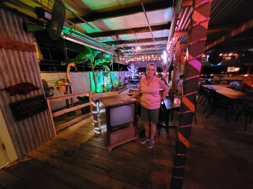 Pops Place | restaurant | 6701 US-67, Texarkana, AR 71854, USA | 8707734887 OR +1 870-773-4887