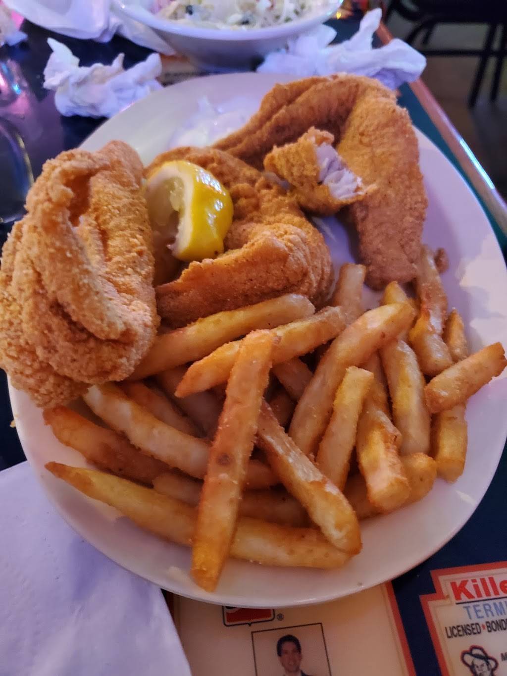 Jans River Restaurant | restaurant | 7675 W 70th St, Shreveport, LA 71129, USA | 3189385026 OR +1 318-938-5026