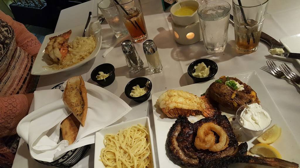 Florida Keys Steak and Lobster House | restaurant | 3660 Overseas Hwy, Marathon, FL 33050, USA | 3057435516 OR +1 305-743-5516