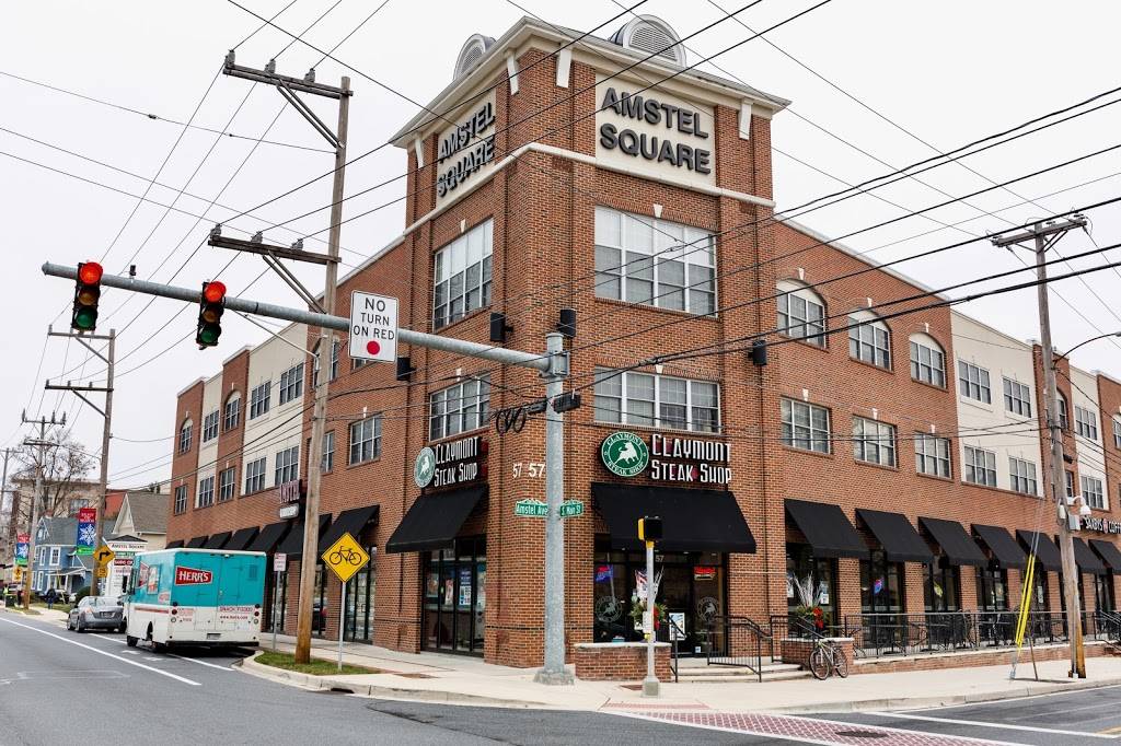 Claymont Steak Shop | meal takeaway | 57 S Main St, Newark, DE 19711, USA | 3024539500 OR +1 302-453-9500