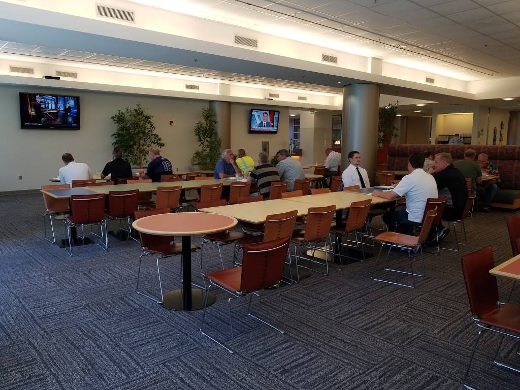 East Bay Café | restaurant | 1800 Novell Place, Provo, UT 84606, USA | 8018613037 OR +1 801-861-3037