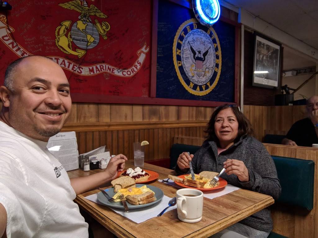 Dotties Dinner by Vizunz | restaurant | 1812 Harvey Ave, East Liverpool, OH 43920, USA | 3303867775 OR +1 330-386-7775