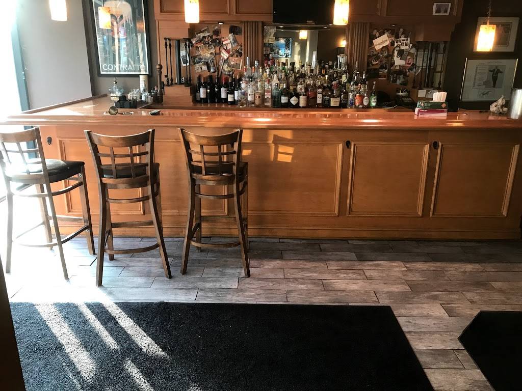 Valerios | restaurant | 12405 Mayfield Rd, Cleveland, OH 44106, USA | 2164218049 OR +1 216-421-8049