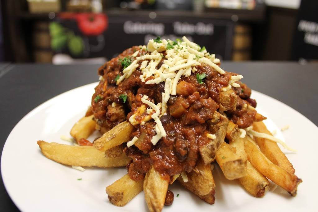 Road Chef | meal takeaway | 2390 Tecumseh Rd W, Windsor, ON N9B 1W1, Canada | 5199782888 OR +1 519-978-2888