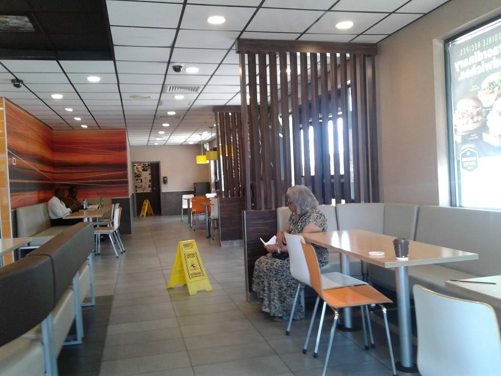 McDonalds | cafe | 3520 Ave E, Ensley, AL 35218, USA | 2057804146 OR +1 205-780-4146