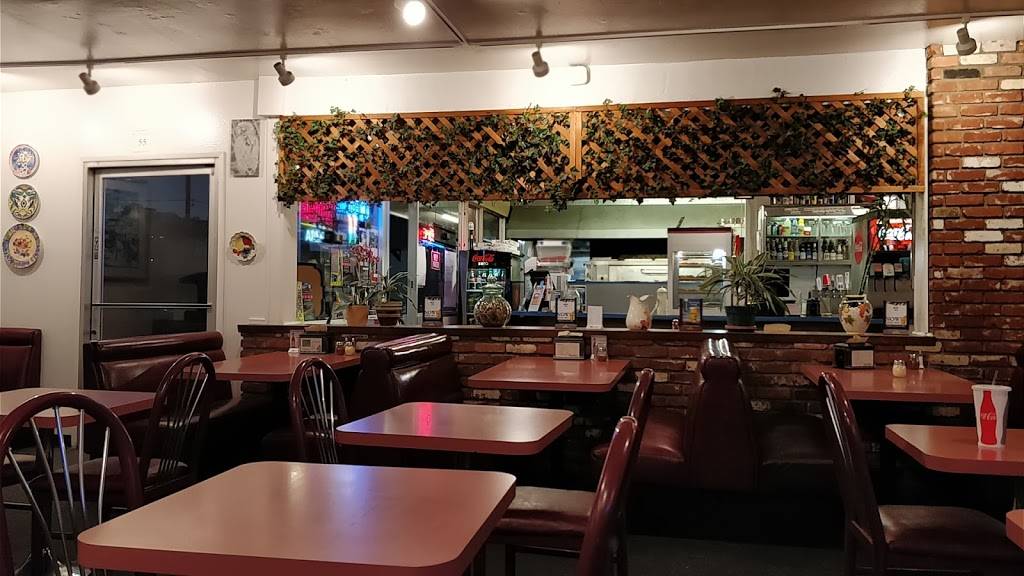 Upper Crust Pizza & Pasta | meal delivery | 2501 Soquel Dr, Santa Cruz, CA 95065, USA | 8314762333 OR +1 831-476-2333