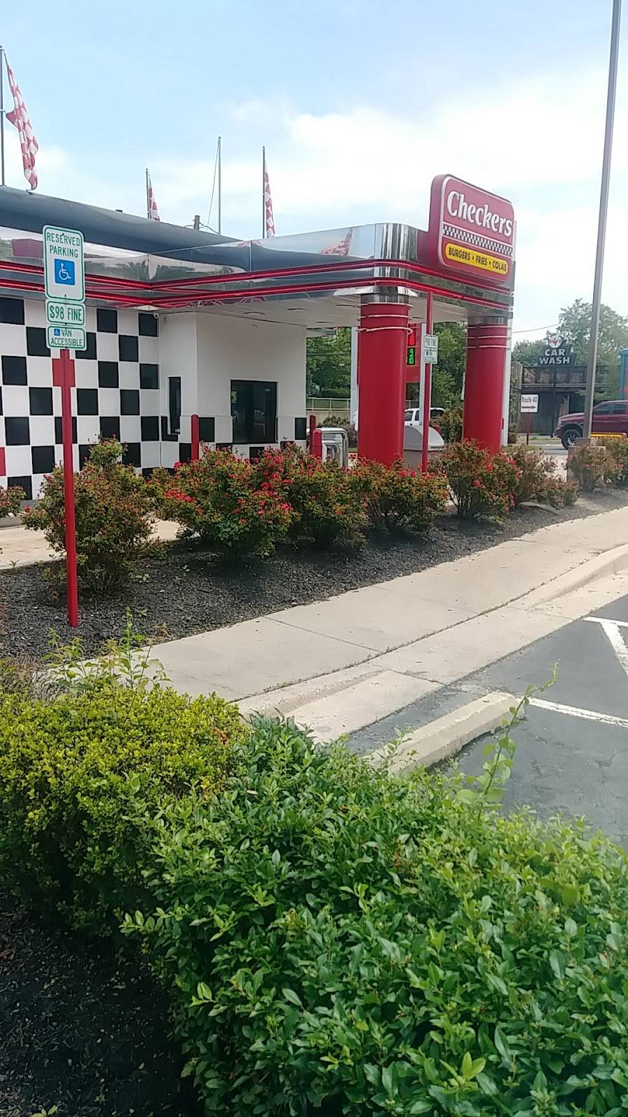 Checkers | restaurant | 6210 Rossville Blvd, Baltimore, MD 21237, USA | 4103915100 OR +1 410-391-5100