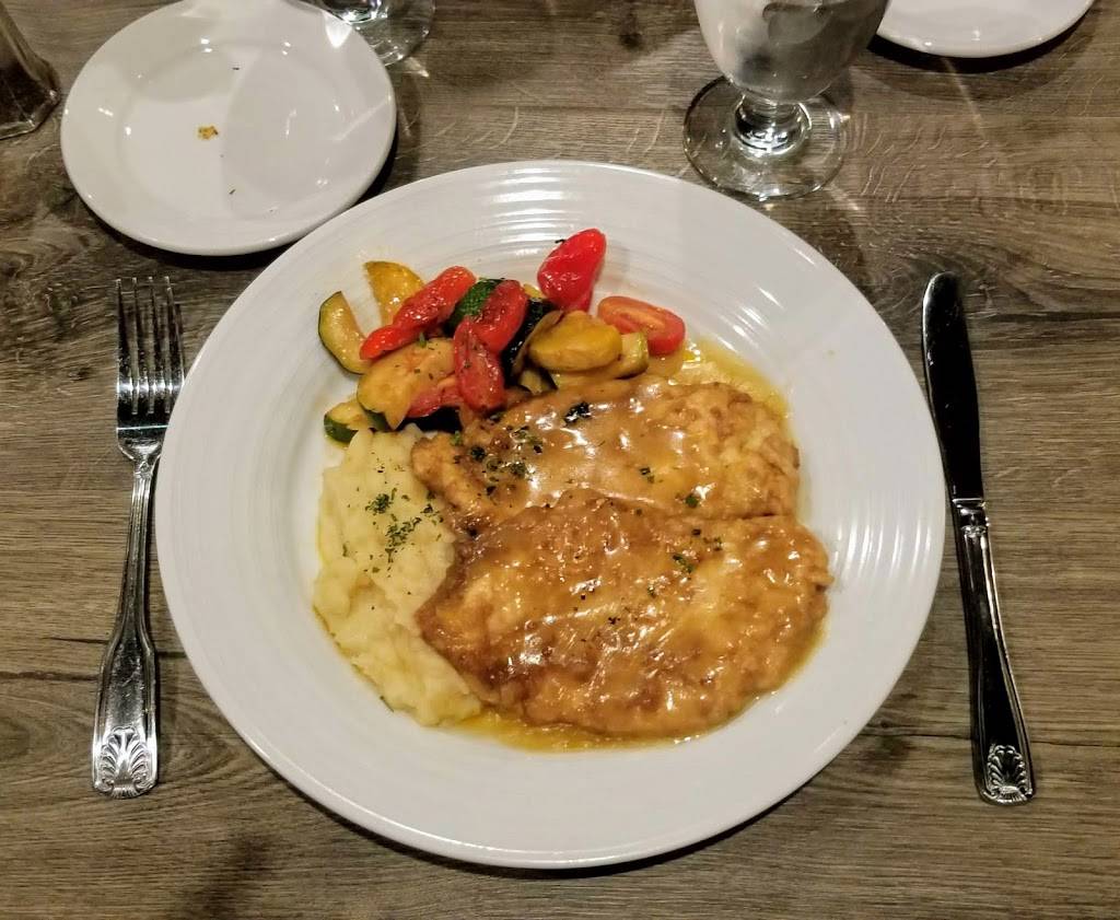 Roccos Fine Dining | restaurant | 5 New Paltz Plaza, New Paltz, NY 12561, USA | 8452557464 OR +1 845-255-7464