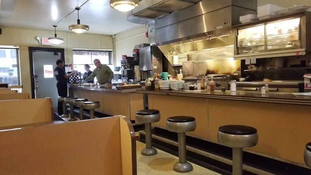 Tuckers Restaurant | restaurant | 1637 Vine St, Cincinnati, OH 45202, USA | 5139548920 OR +1 513-954-8920