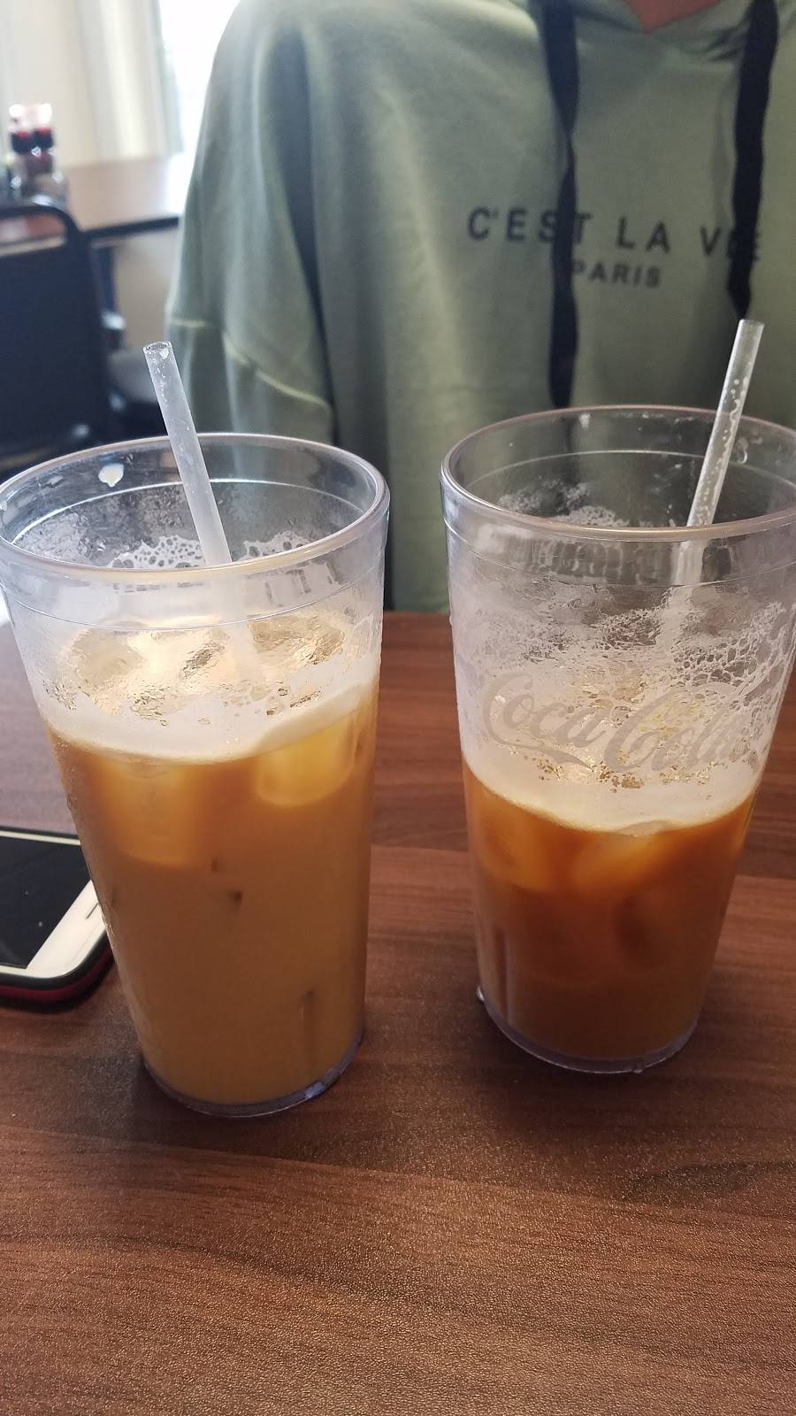 Molly-O’s | restaurant | 2 Main St, York, ME 03909, USA | 2076060762 OR +1 207-606-0762