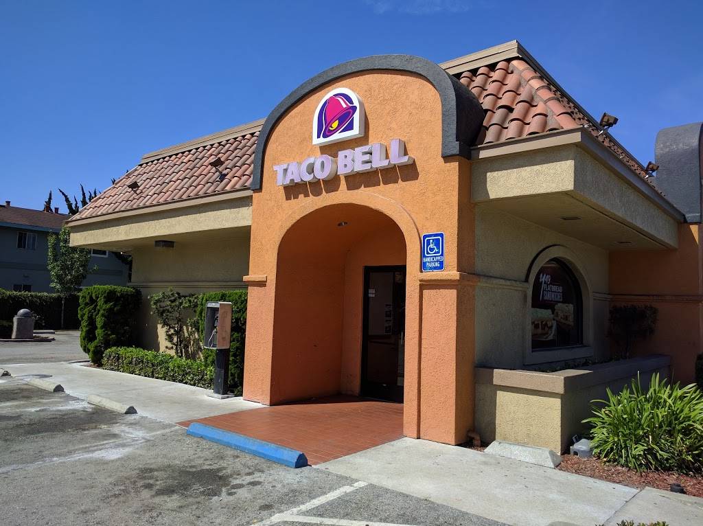 Taco Bell | meal takeaway | 1404 Soquel Ave, Santa Cruz, CA 95062, USA | 8313160031 OR +1 831-316-0031