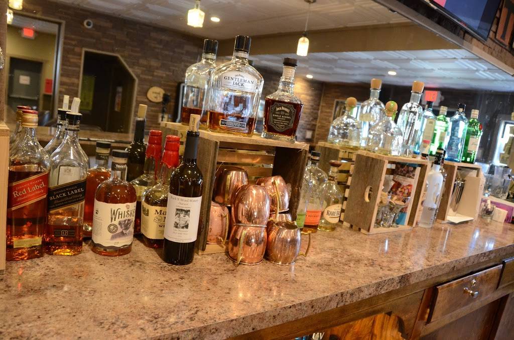 Jacks Tap | restaurant | 1207 Dunn St, Portage, WI 53901, USA | 6085661666 OR +1 608-566-1666