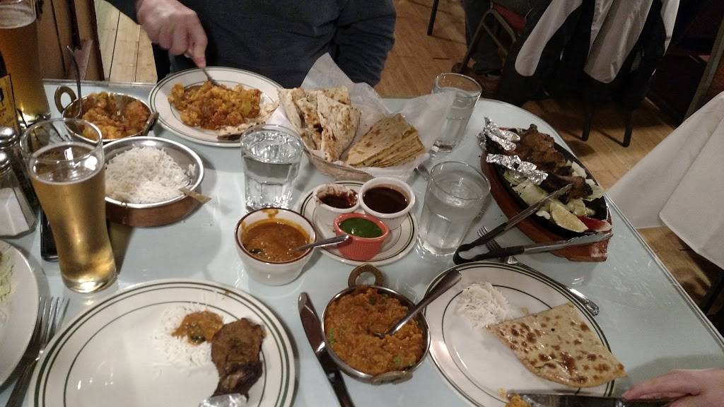 Tandoor Palace Restaurant & Bar | restaurant | 126 Hill Motor Lodge Rd, Tannersville, PA 18372, USA | 5706190068 OR +1 570-619-0068