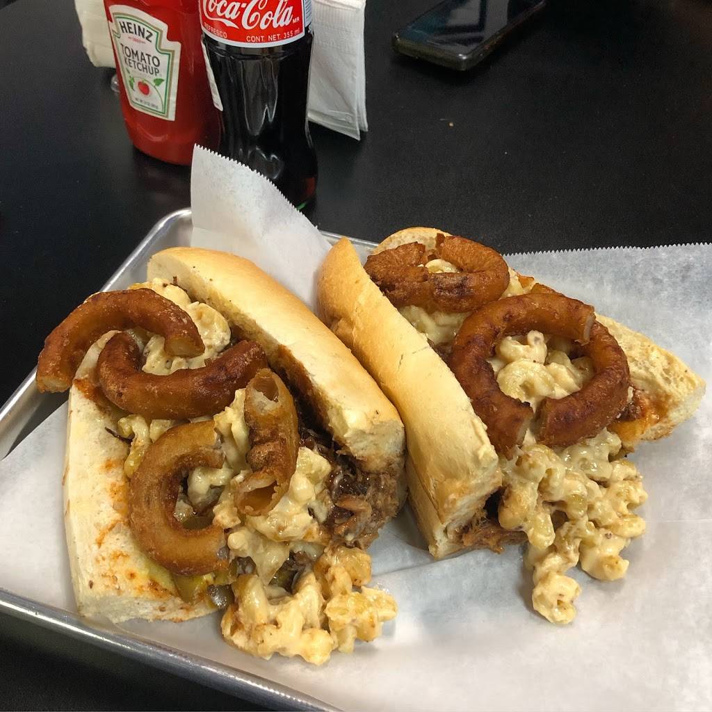 Wolfs Superior Sandwiches | restaurant | 4417 Pennell Rd, Aston, PA 19014, USA | 4844803181 OR +1 484-480-3181