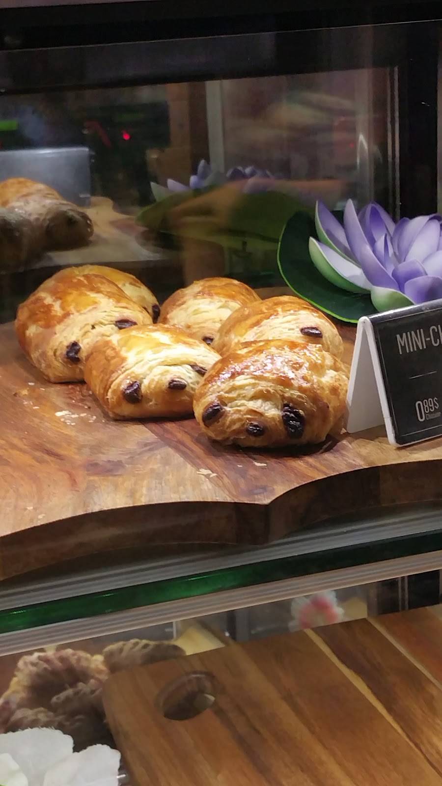 McDonalds | cafe | 899 Boulevard de Périgny, Chambly, QC J3L 4Y2, Canada | 4506585775 OR +1 450-658-5775