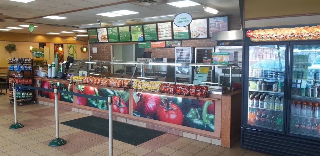 Subway | restaurant | 4203 Plantation Rd NE, Roanoke, VA 24012, USA | 5407771407 OR +1 540-777-1407