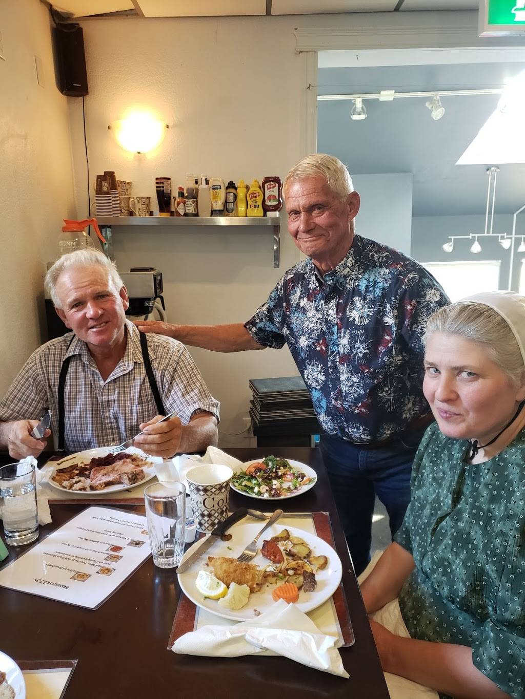 Sword & Musket Restaurant | restaurant | 236 Main St N, Mount Forest, ON N0G 2L2, Canada | 5195091228 OR +1 519-509-1228