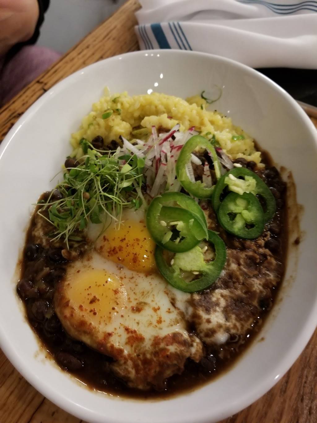 Olive + Oak | restaurant | 102 W Lockwood Ave, Webster Groves, MO 63119, USA | 3147361370 OR +1 314-736-1370