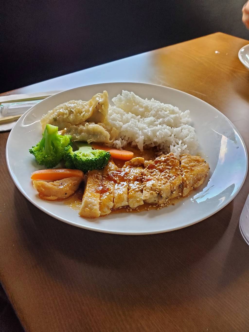 Rice Restaurant | restaurant | 12300 Jefferson Ave, Patrick Henry Mall unit 208, Newport News, VA 23602, USA | 7578770777 OR +1 757-877-0777